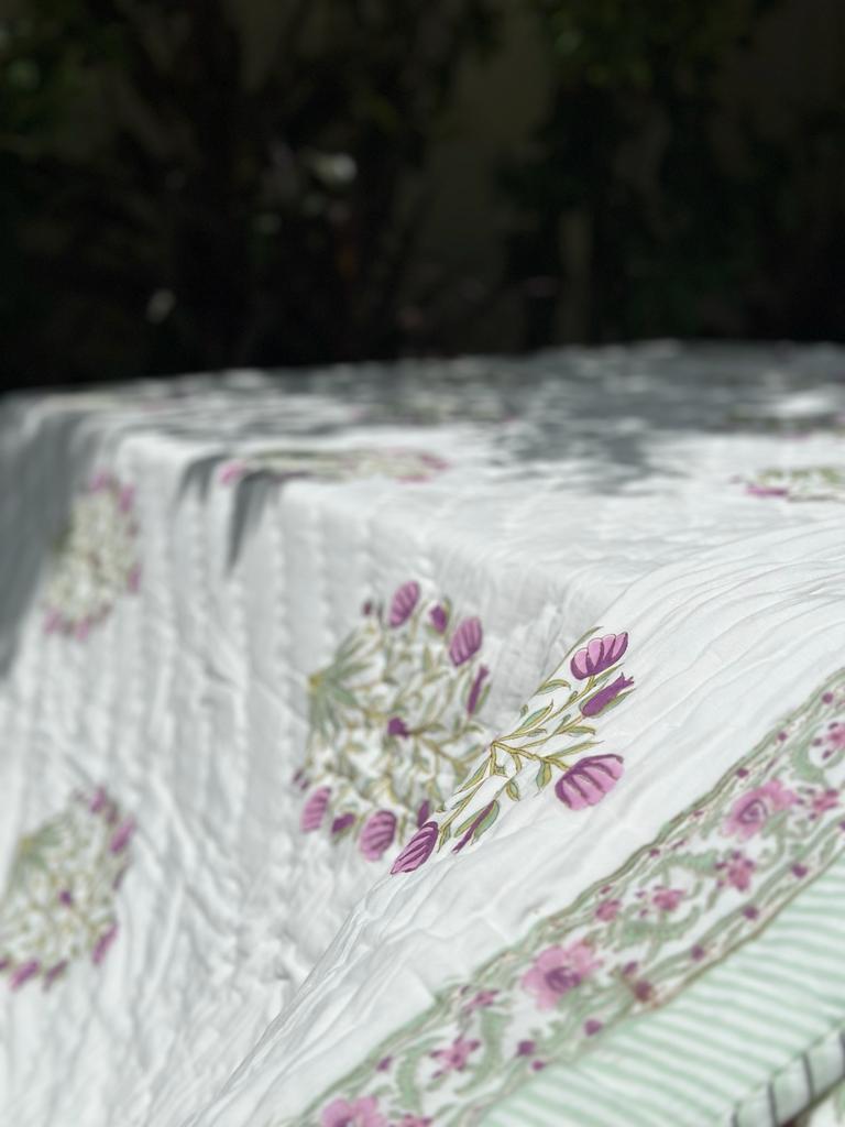 Reversible muslin quilt