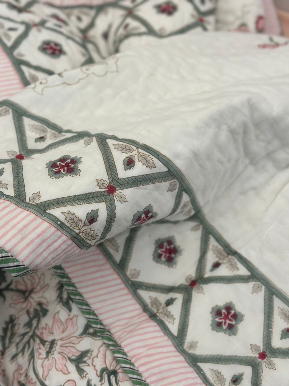 Reversible muslin quilt