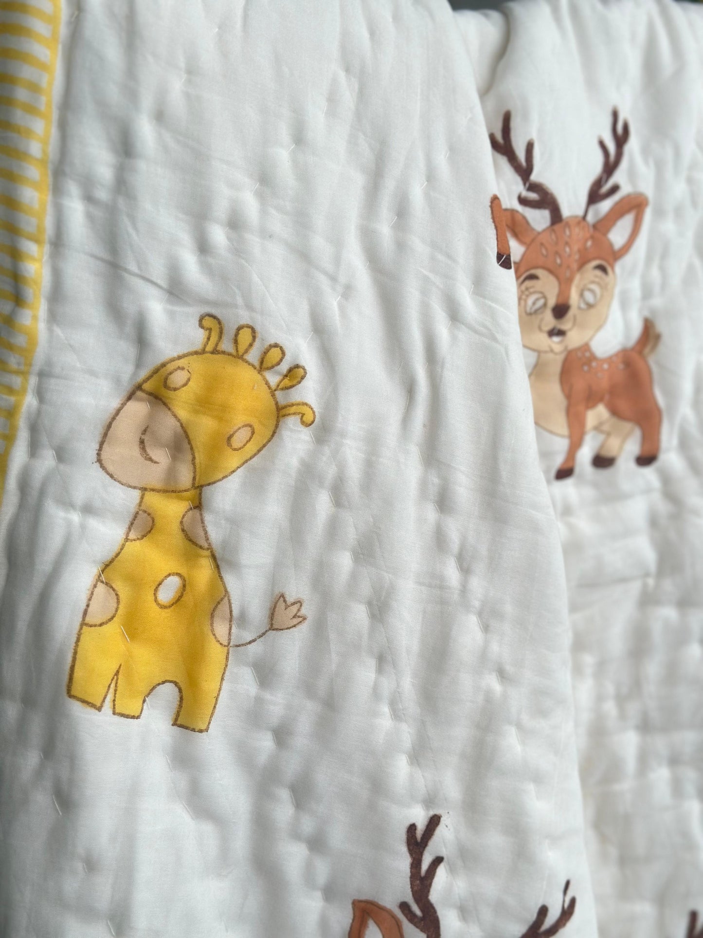 Giraffe Kids Reversible Muslin Quilt