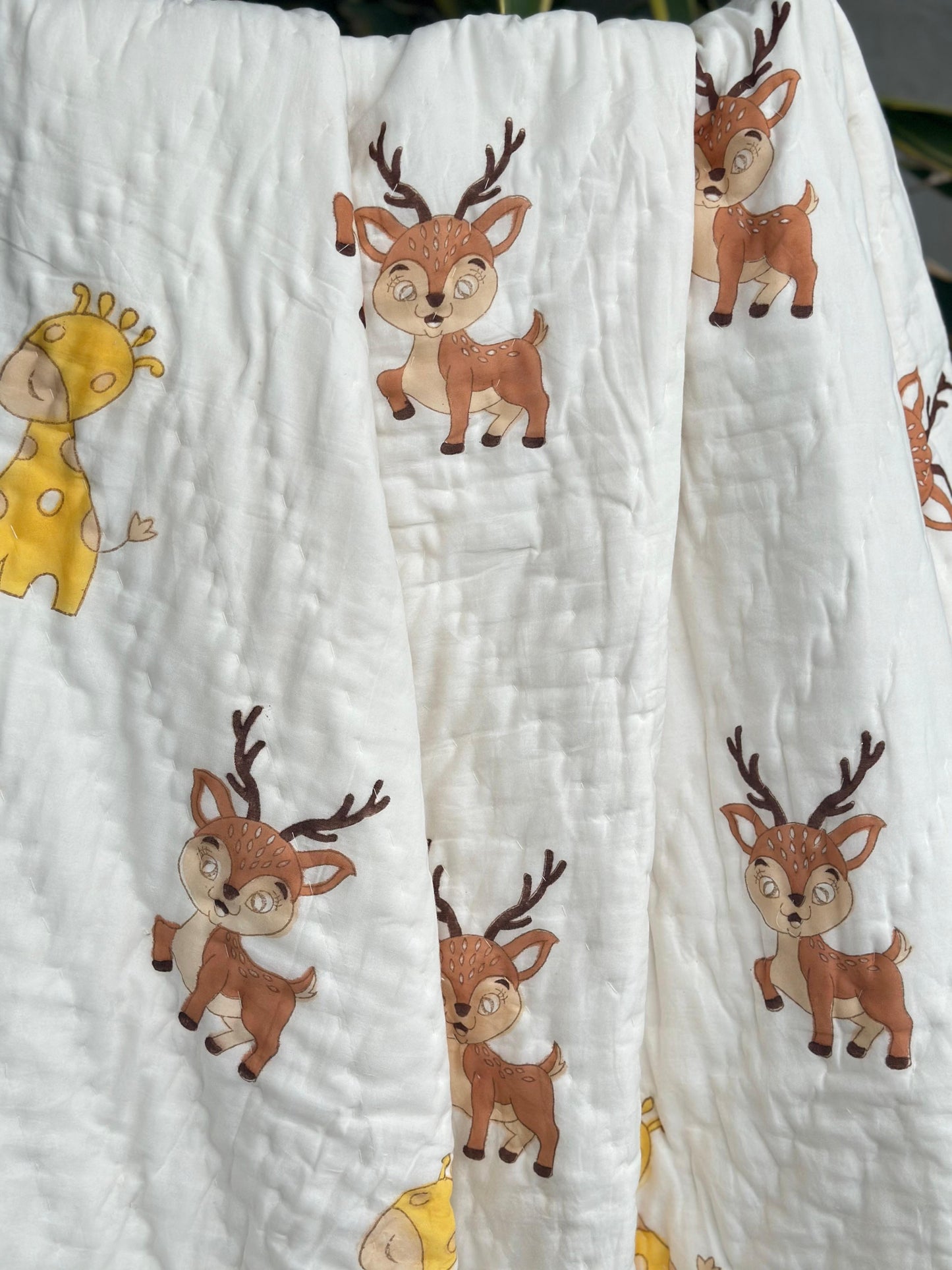 Giraffe Kids Reversible Muslin Quilt