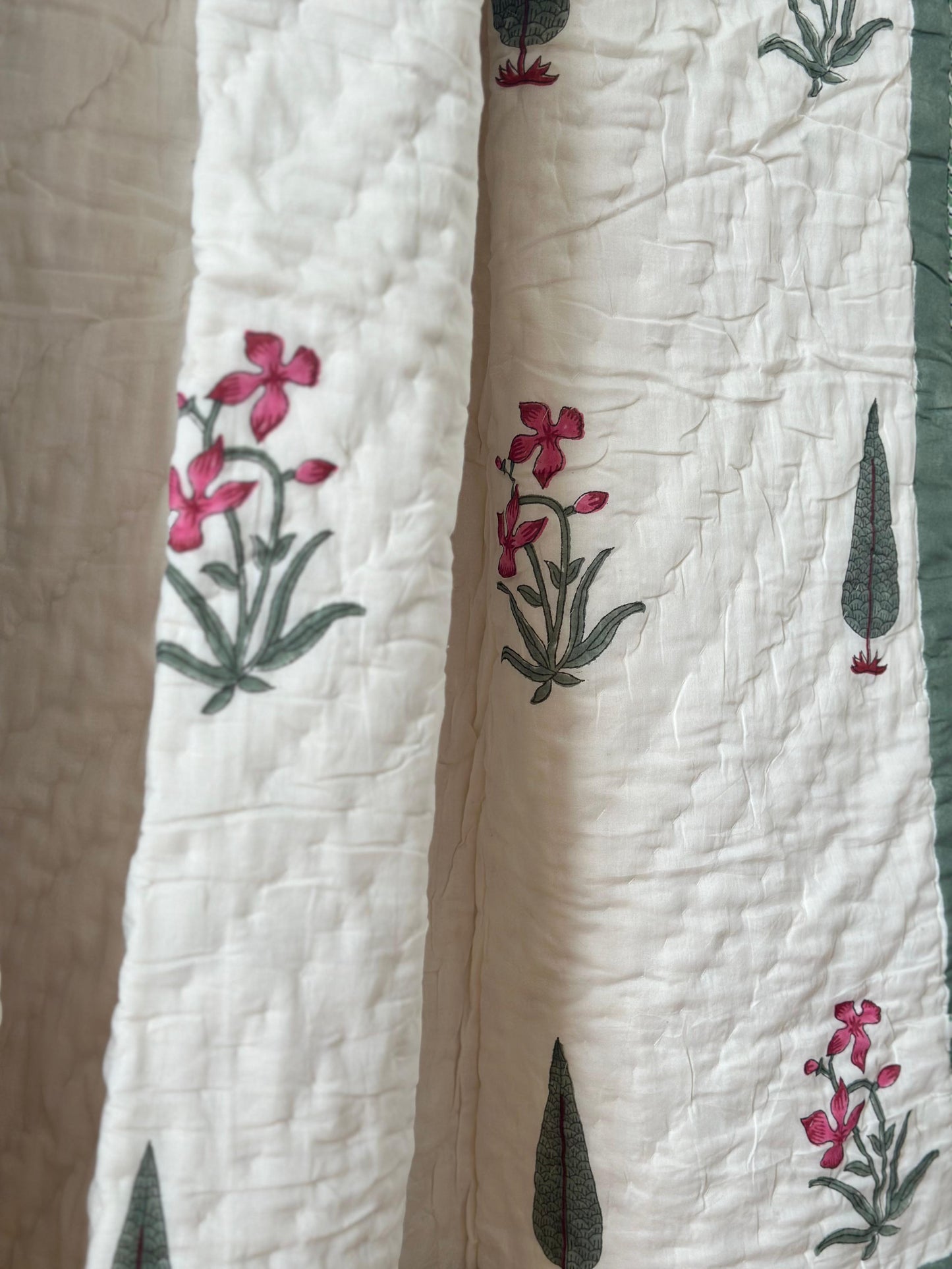 Reversible muslin quilt