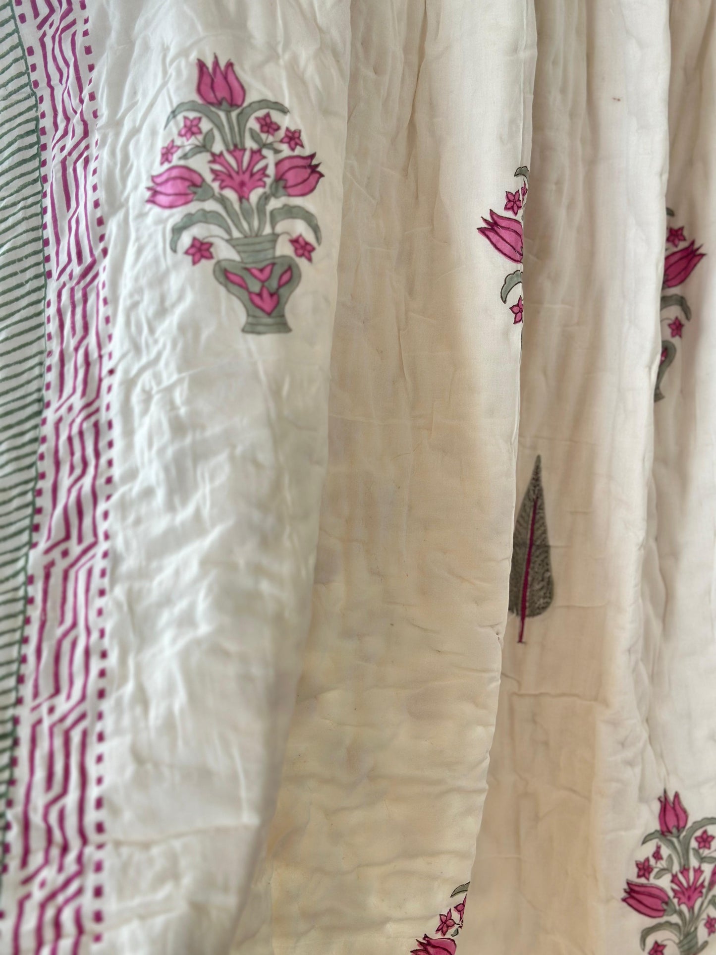 Reversible muslin quilt