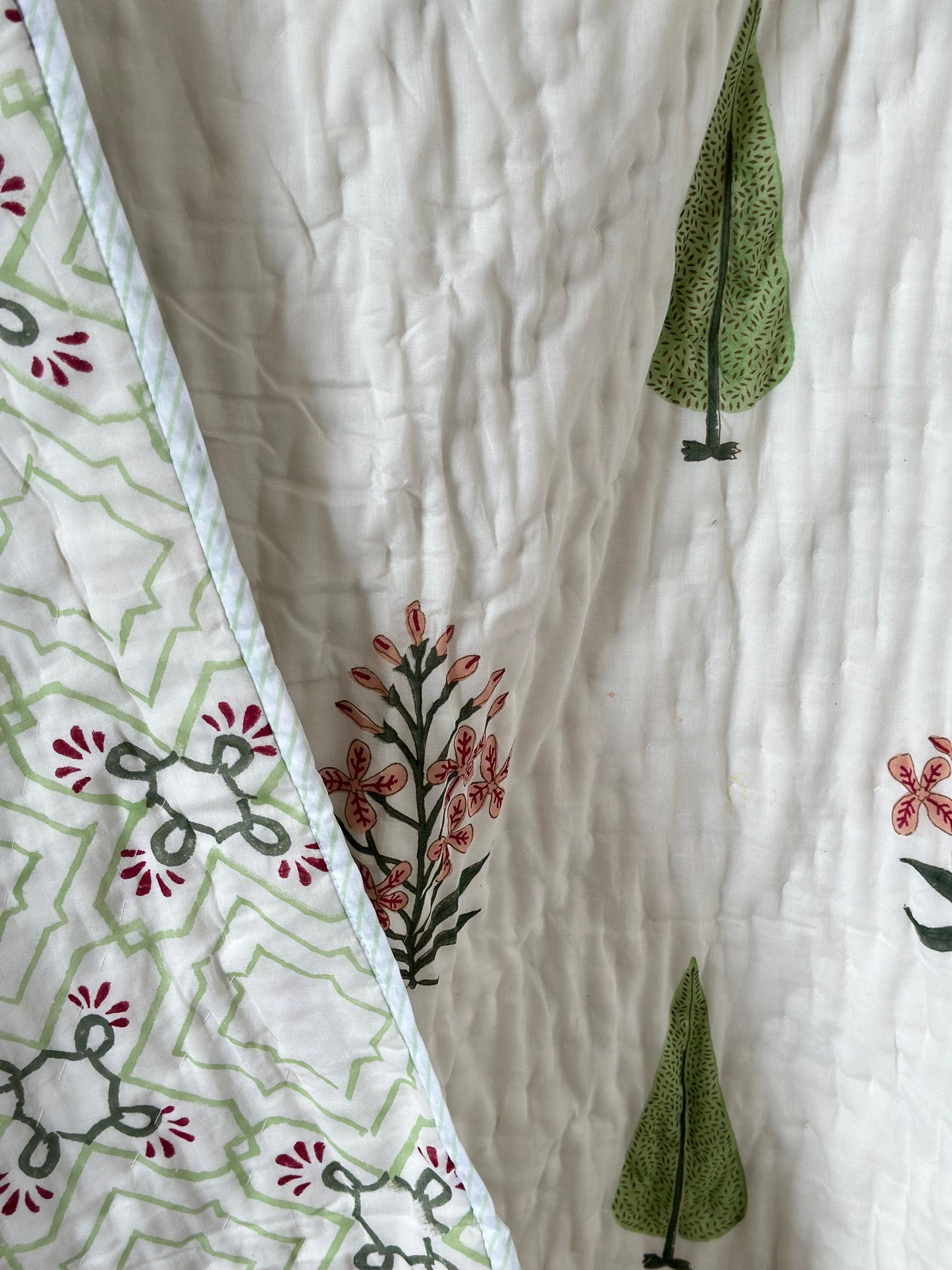 Reversible muslin quilt