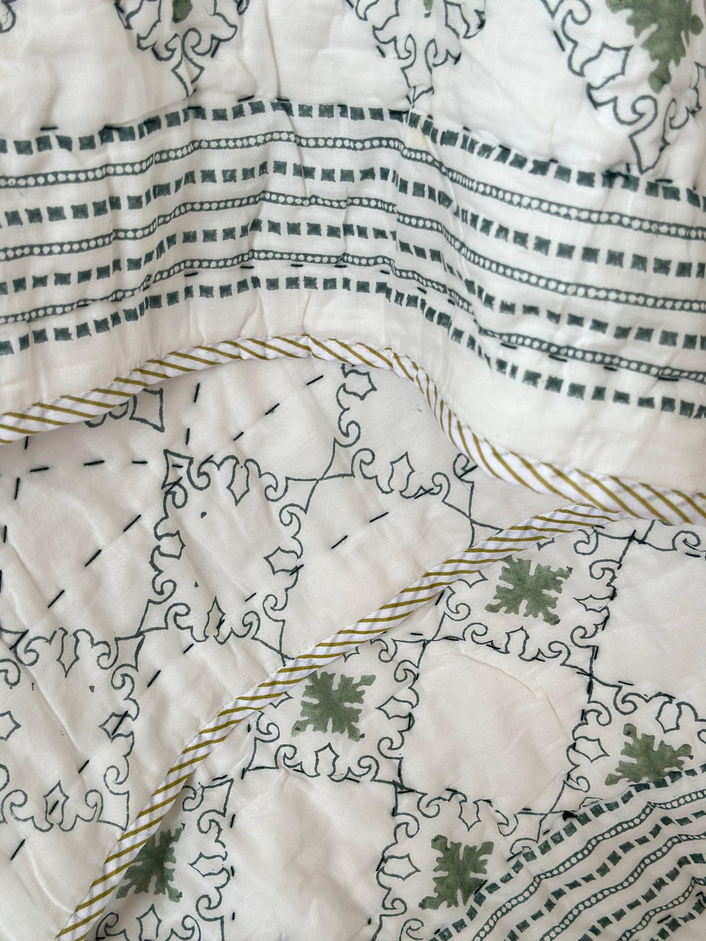 Reversible muslin quilt