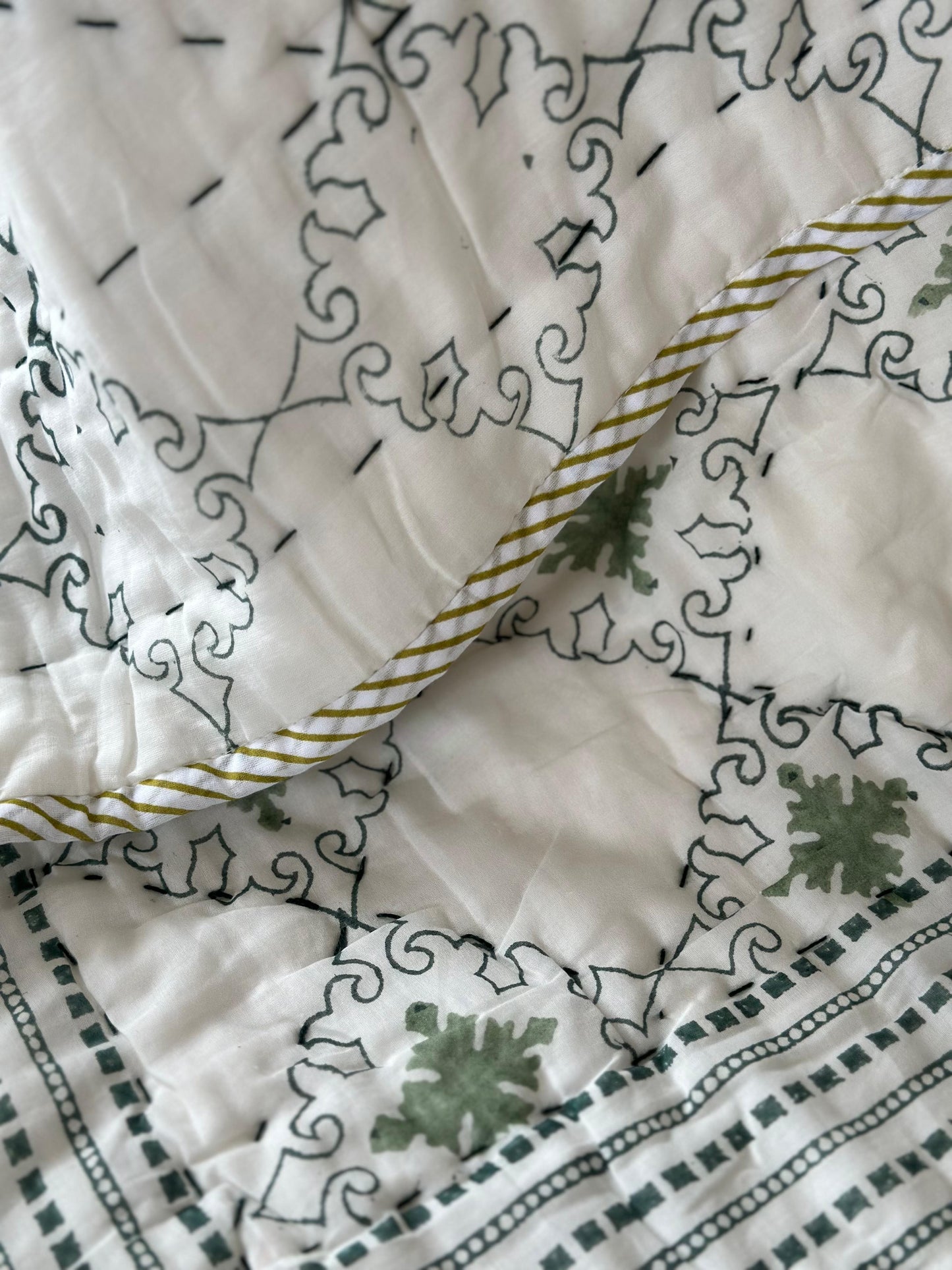 Reversible muslin quilt