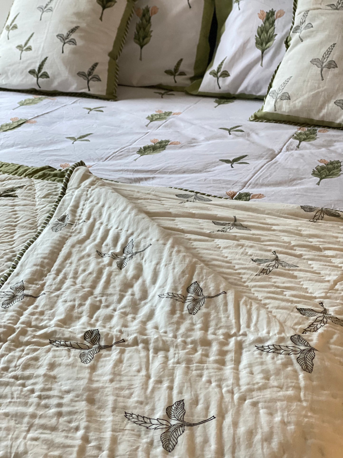 Reversible muslin quilt